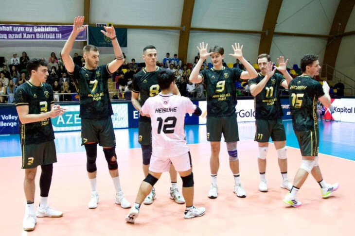 <p>Voleybol: 