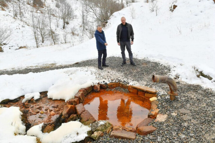 <p>Prezident Şuşa rayonundakı “Turşsu” bulağında olub +FOTO=10</p>