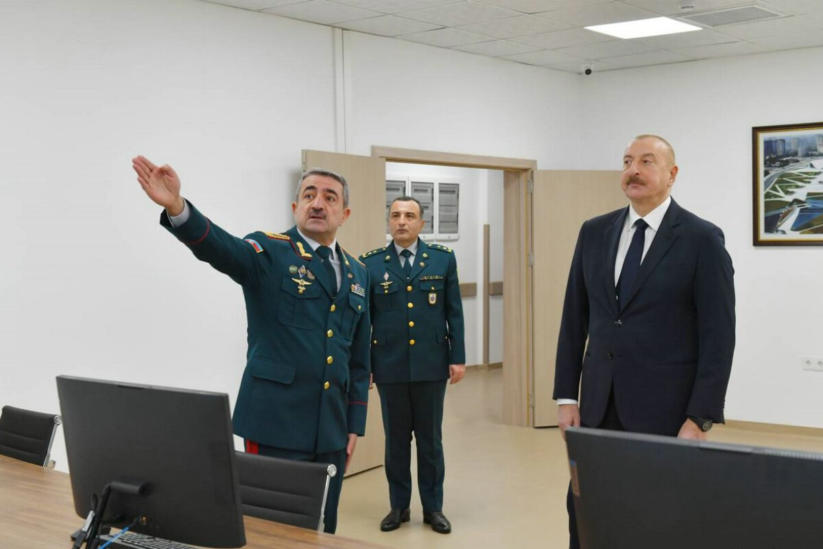 <p>Prezident DSX-nin yeni hərbi hospital kompleksinin açılışında</p>