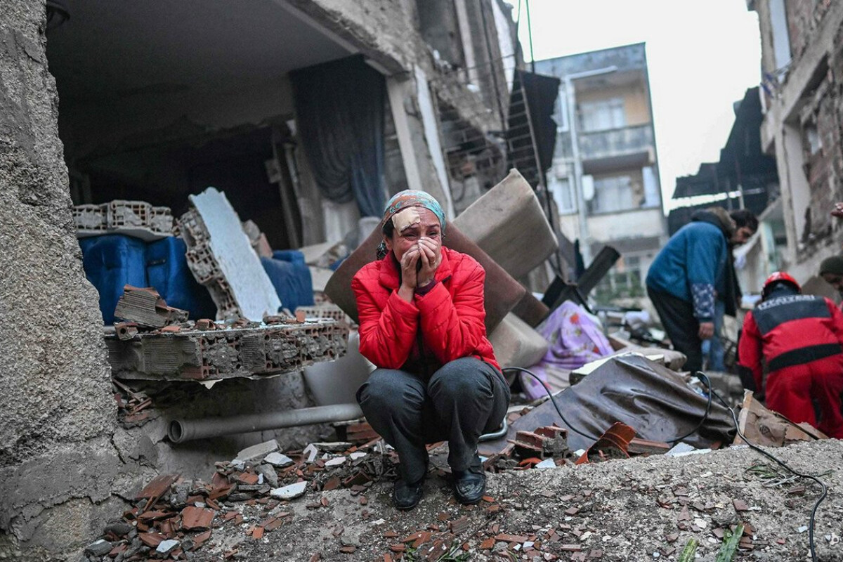 <p>Türkiyədə baş verən dağıdıcı zəlzələdən bir il ötür</p>