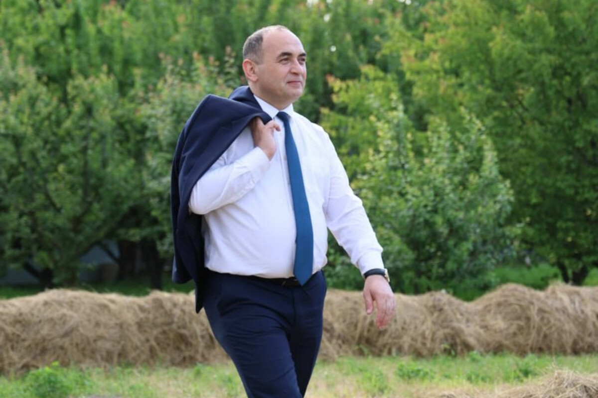 <p>Millət vəkili gənclərə yeni tövsiyələr verdi</p>