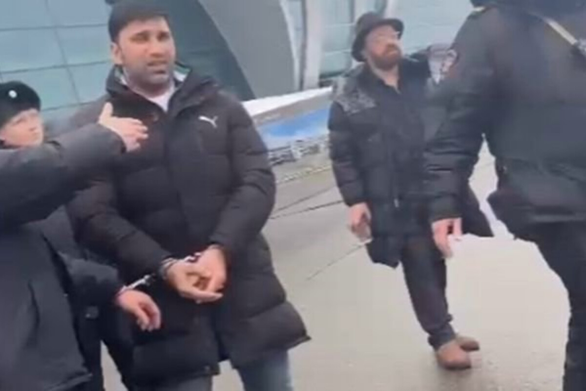 <p>Kamil Zeynallı yalnız bu ölkəyə gedə bilər</p>
