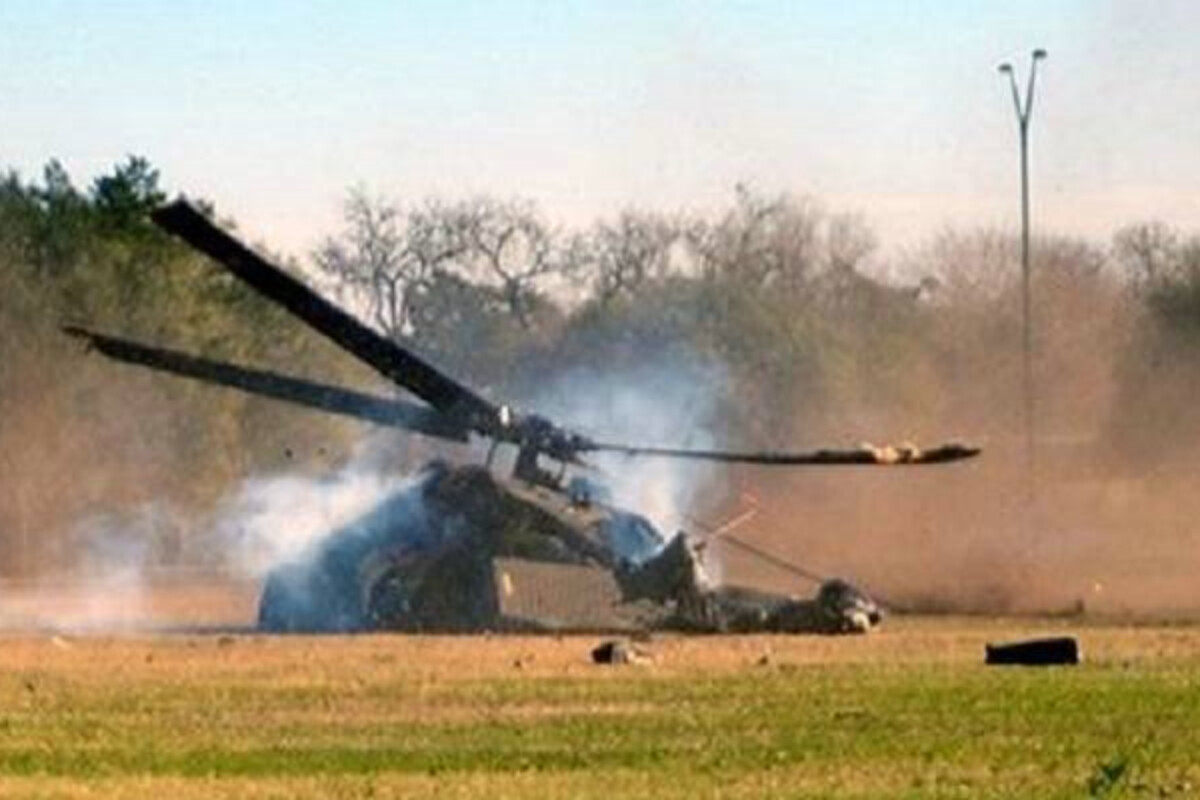 <p>Hərbi helikopter qəzaya uğradı</p>