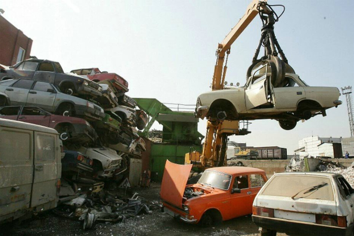 <p>Köhnə avtomobillərin təmiri qadağan ediləcək?</p>