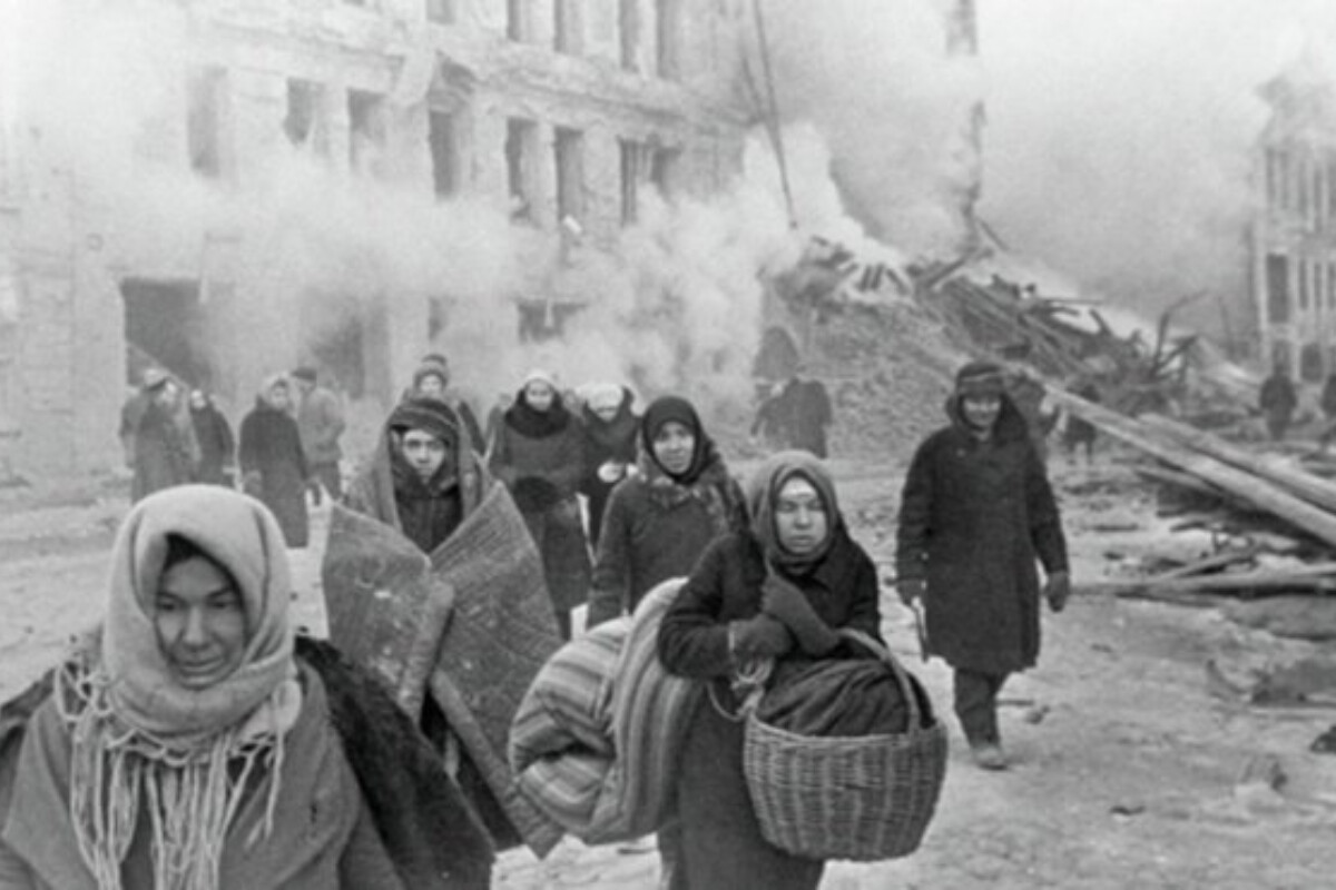 <p>Rusiya Leninqradın mühasirəsinin soyqırım kimi...</p>