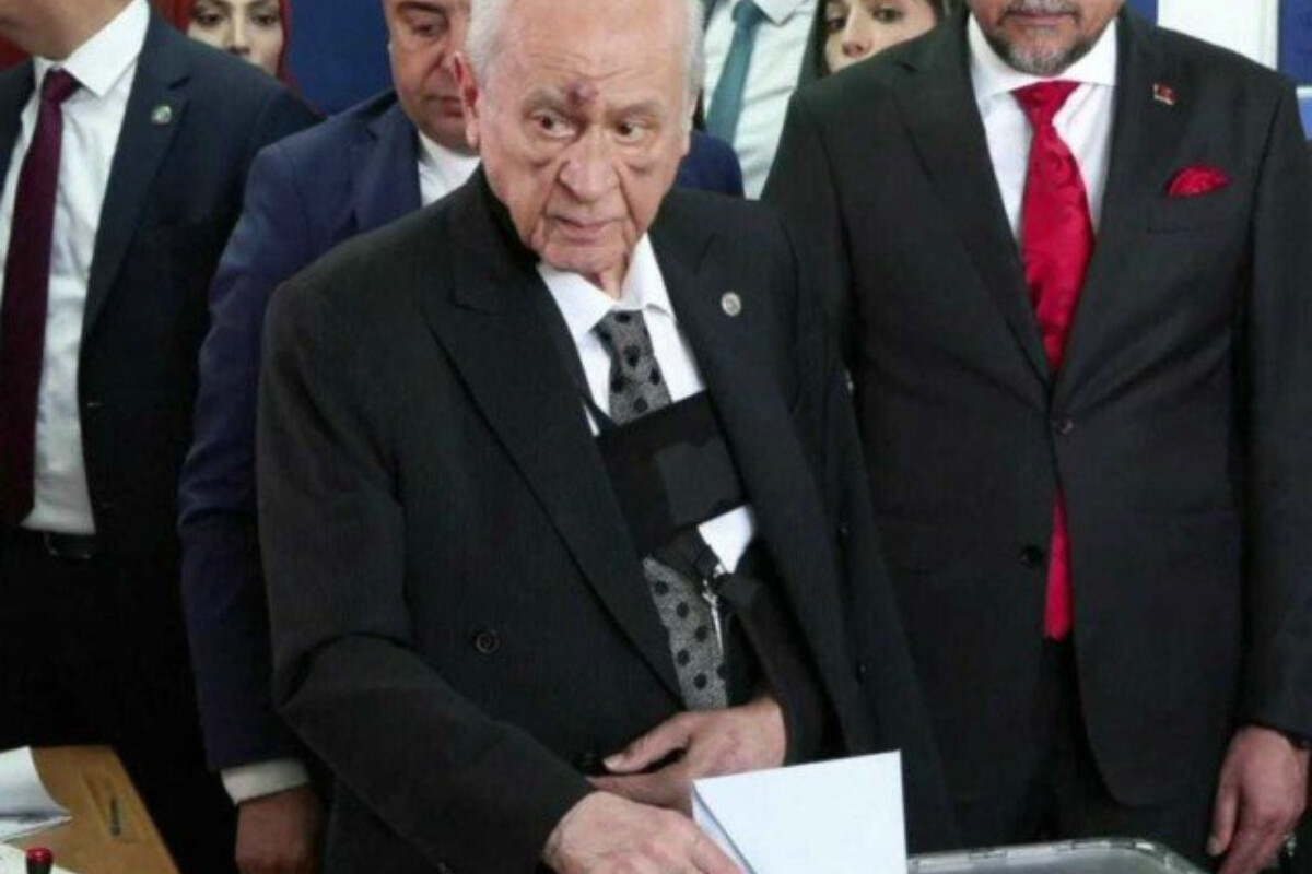 <p>Baxçalıya nə olub?</p>