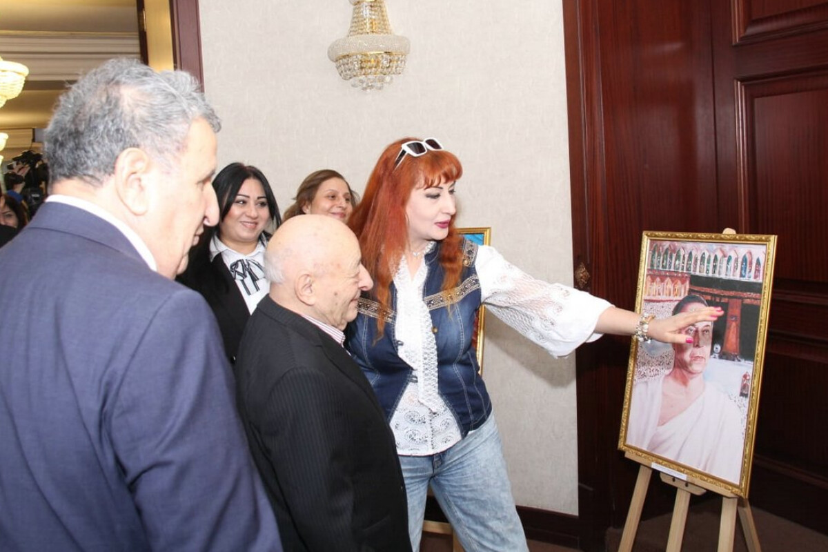 <p>Elm və Təhsil Gününə həsr olunmuş konfrans və sərgi keçirildi</p>