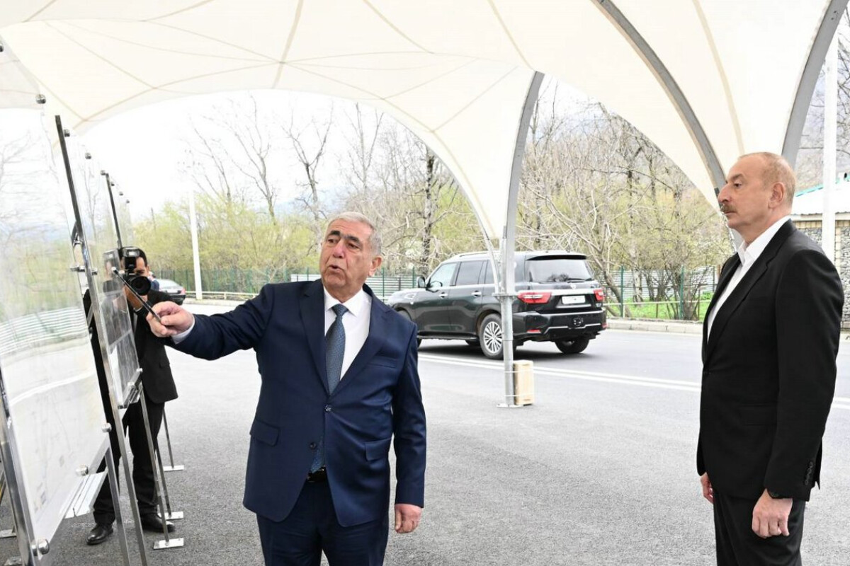 <p>Prezident İlham Əliyev avtomobil yolunun açılışında iştirak edib</p>