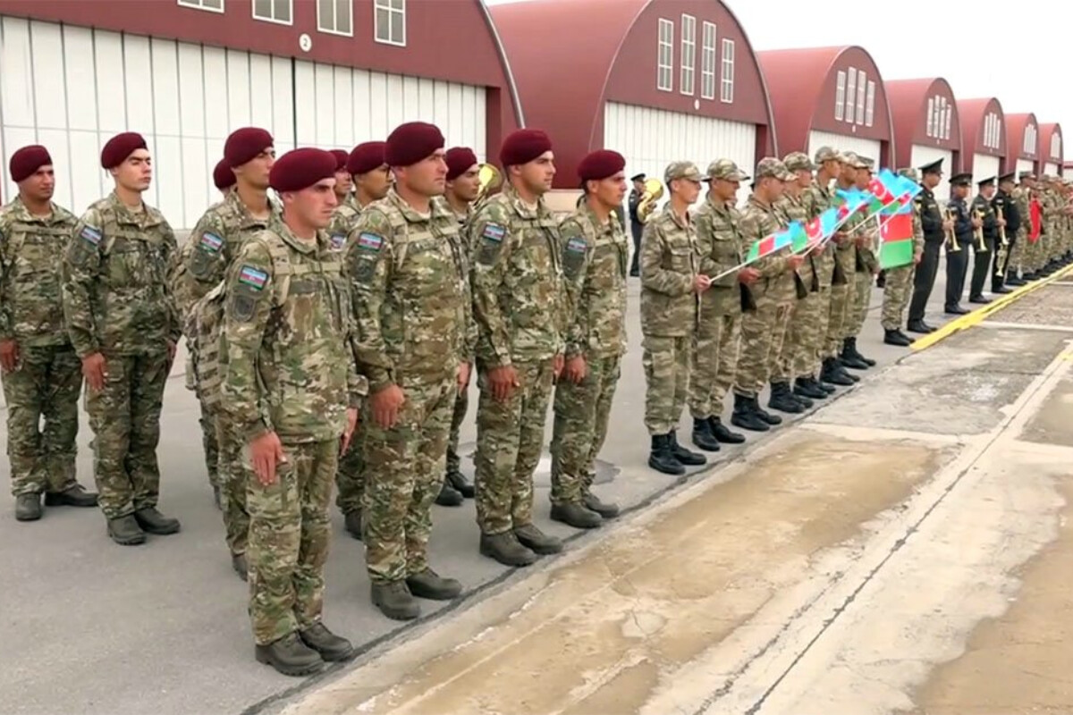 <p>Очередная группа военнослужащих Азербайджанской Армии отбыла в Турцию для участия в учениях «EFES – 2024»</p>