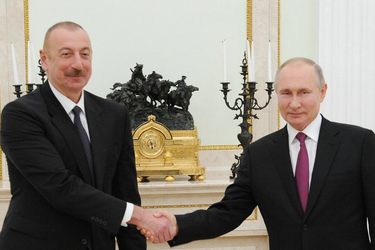 <p>Putin İlham Əliyevi təbrik etdi</p>