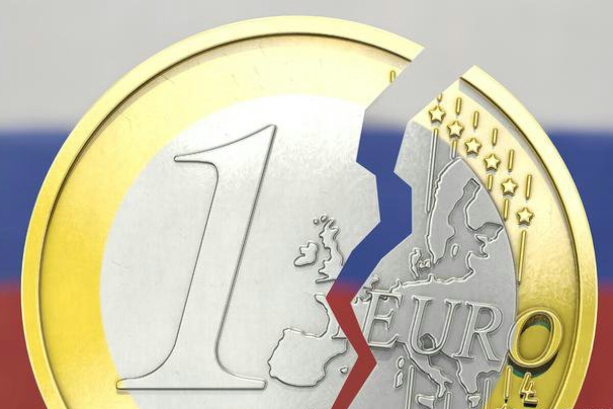<p>Rusiya ilə əlaqəsi olduğu iddia edilən 940 milyon...</p>