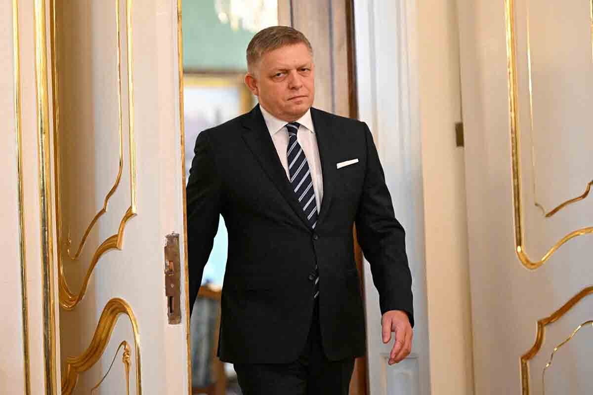 <p>Slovakiyanın baş naziri Bratislavaya aparılıb</p>