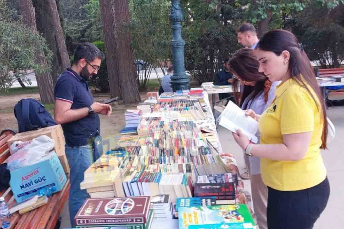 <p>Bakıda III Türk Dünyası Ədəbiyyat və Kitab Festivalı keçirilir-VİDEO-FOTOREPORTAJ</p>