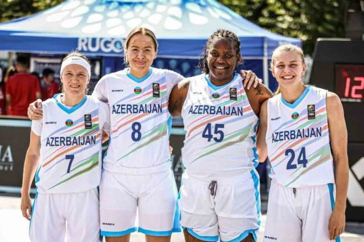 <p>Basketbol yığmamız AQS-nin 1\4 finalında</p>
