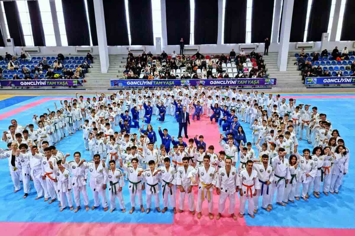<p>Azərbaycan Real Aykido İdman Klubu İctimai Birliyinə himn yazılıb</p>