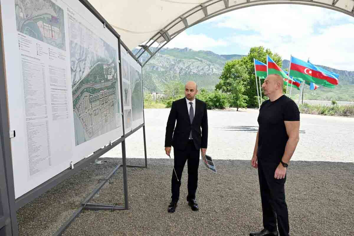 <p>Zəngilan rayonunun Mincivan qəsəbəsinin təməli qoyulub</p>