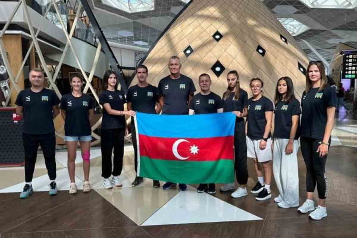 <p>Çimərlik voleybolu üzrə U-18 yığmalarımız...</p>