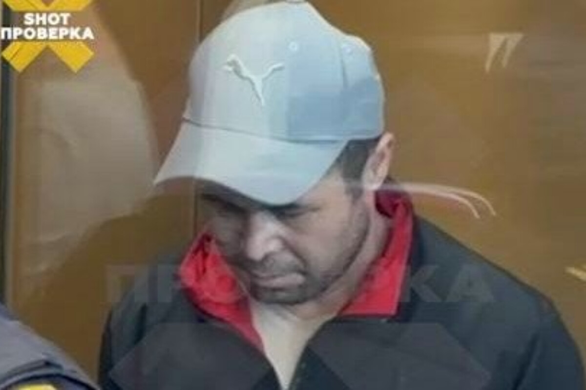 <p>200-dən çox insanı zəhərləyən "aşpaz" həbs edildi +VİDEO</p>