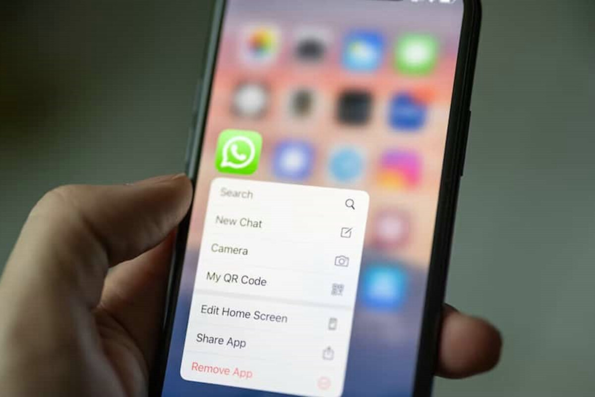 <p>iPhone üçün WhatsApp yeni funksiyaya malikdir</p>