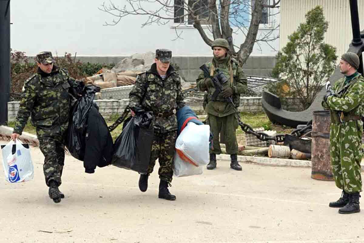 <p>Ukrayna dörd şəhəri təslim etməyə hazırlaşır</p>