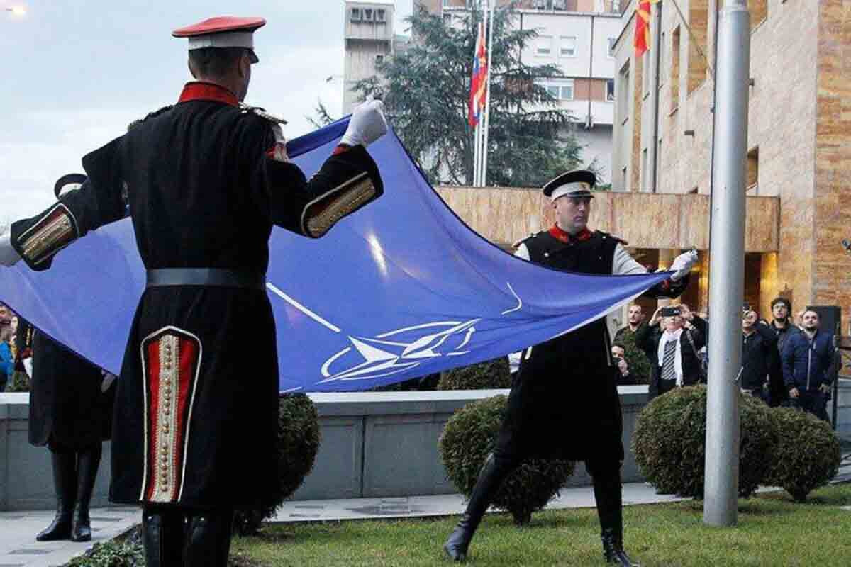 <p>Çin NATO-ya müraciət edib</p>