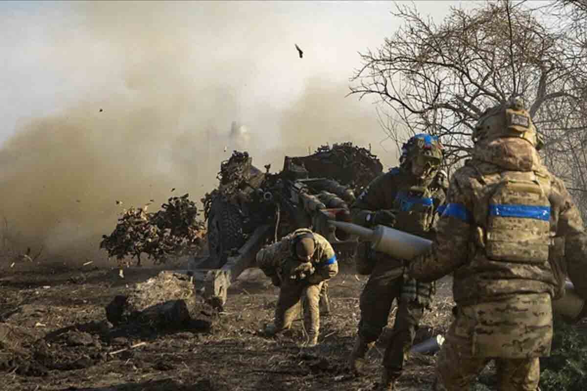 <p>Ukrayna 4 il ərzində 240 milyard dollar hərbi dəstək alacaq</p>