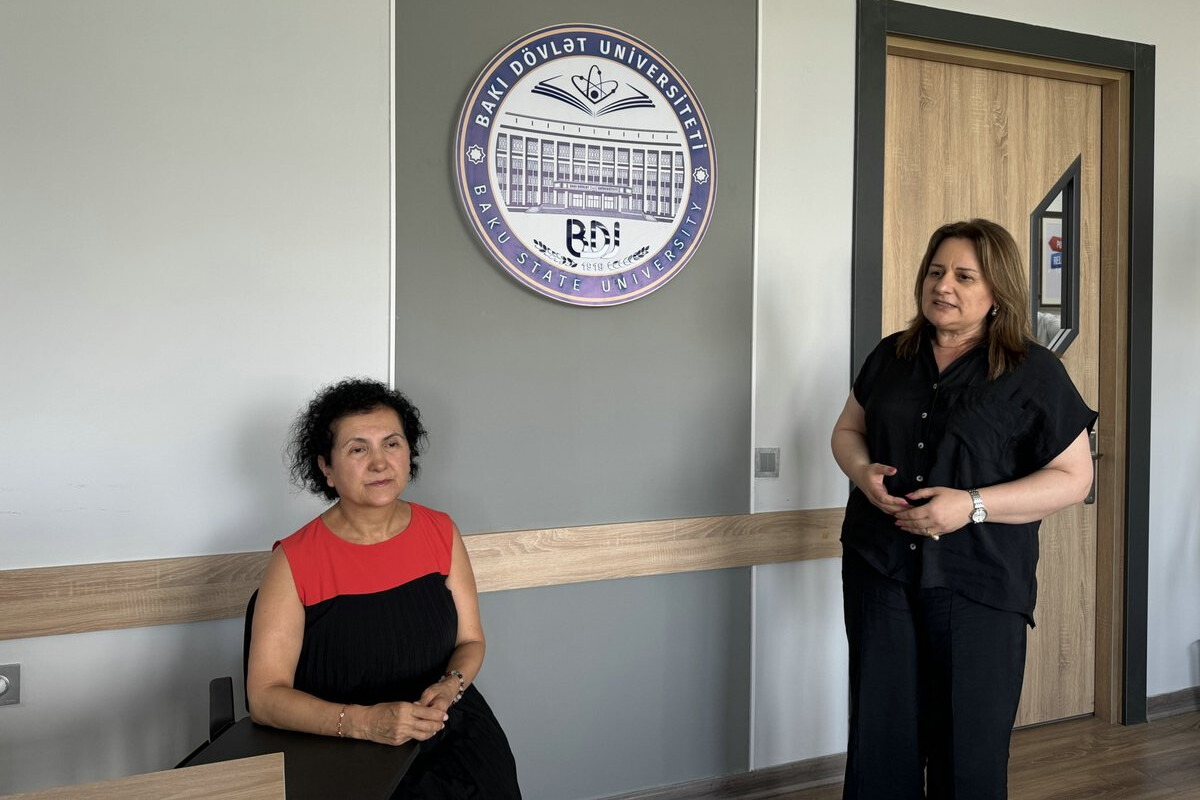 <p>Üsküdar Universitetinin rektoru "ARB 24" və BDU-nun "NewsLab" təlim proqramının iştirakçıları ilə görüşüb</p>