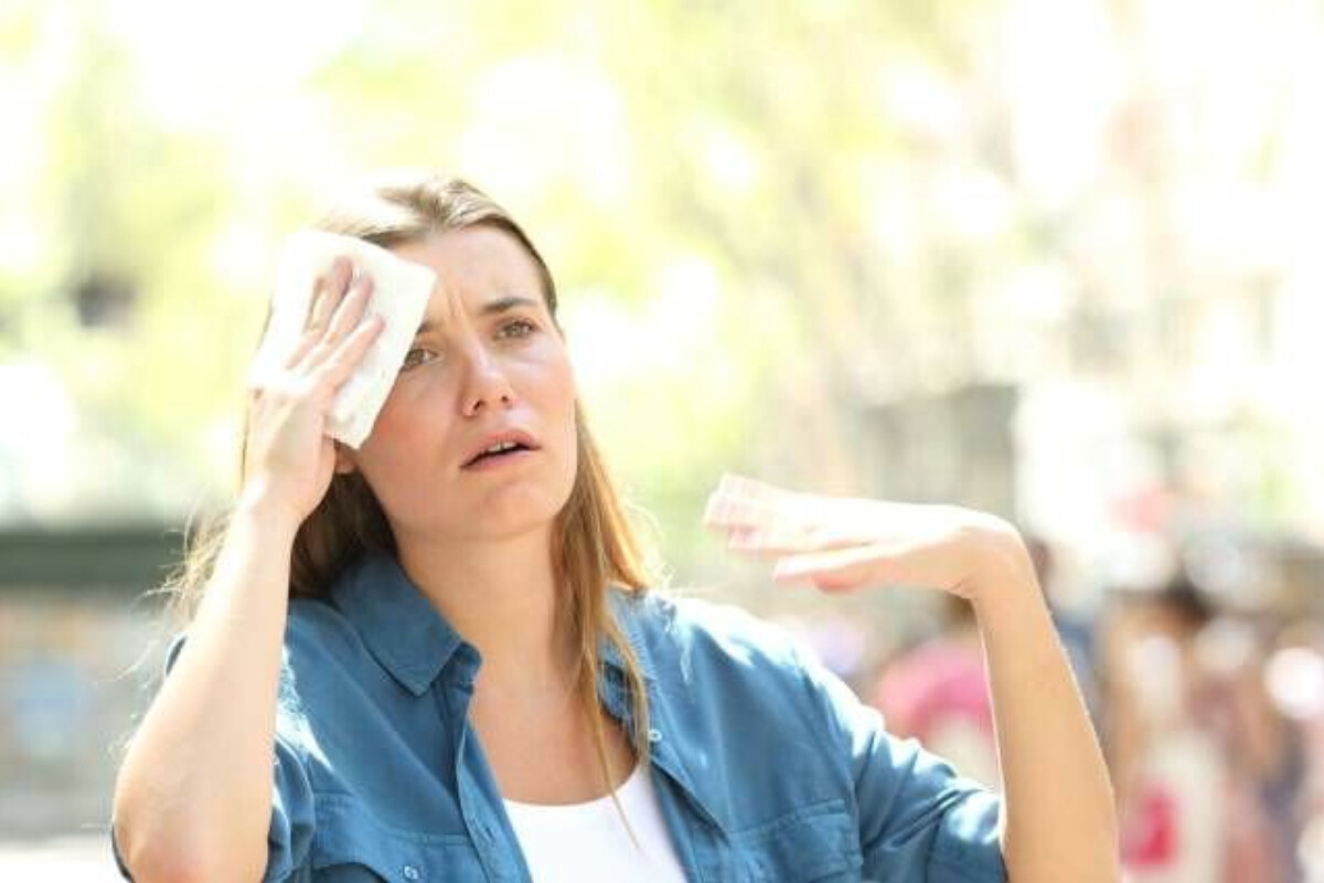 <p>İstiliyin psixikaya mənfi təsirləri açıqlanıb</p>
