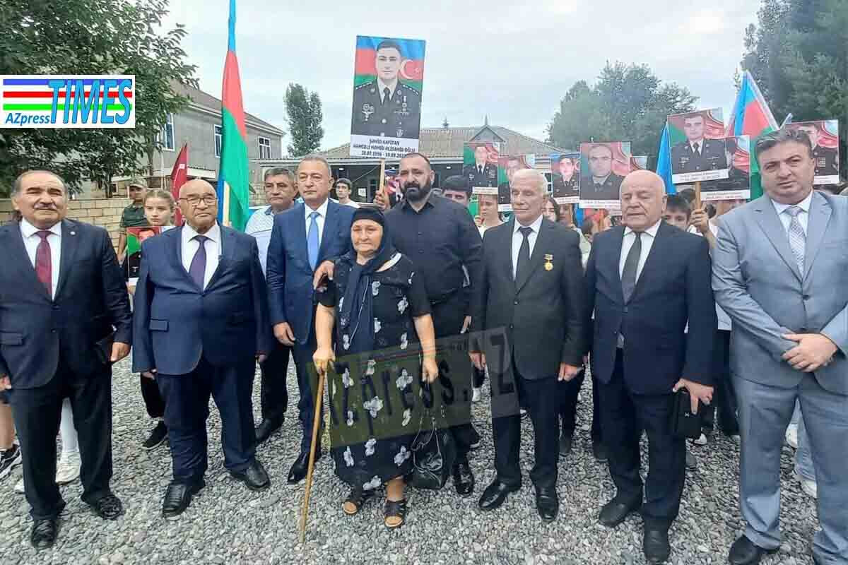 <p>Azərbaycan Ağsaqqallar Şurasının sədr müavini Bayram Yusifov şəhidimizin  doğum gününə həsr olunmuş tədbirdə iştirak edib</p>