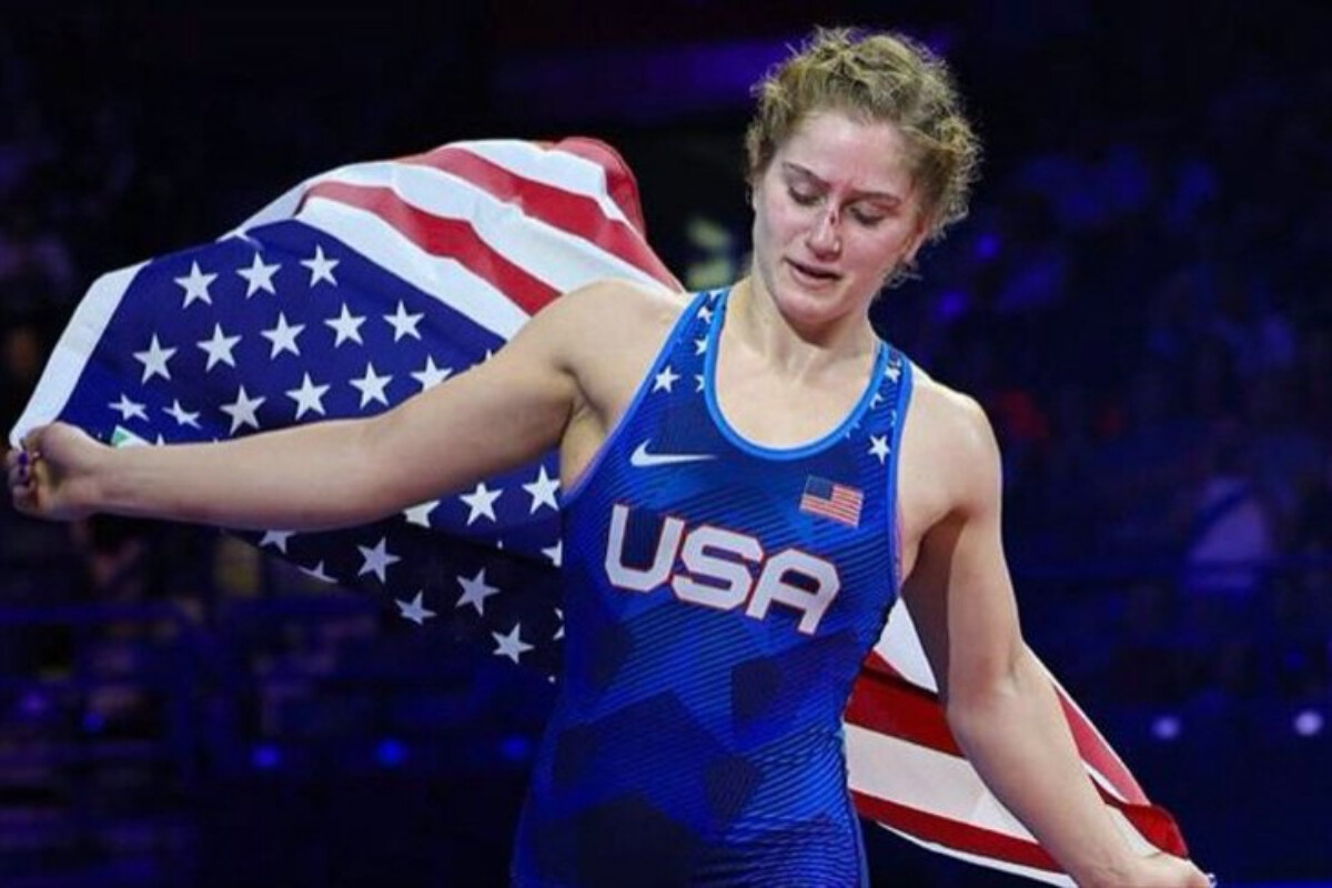 <p>Amerikalı Emit Elor sərbəst güləşdə Olimpiya qızılını qazandı</p>