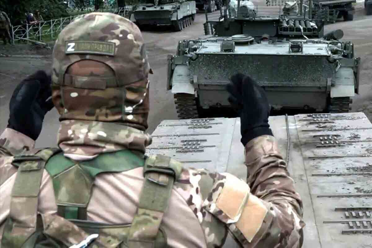 <p>Silahlı Qüvvələr bir həftə ərzində 15 min insan itirdi</p>