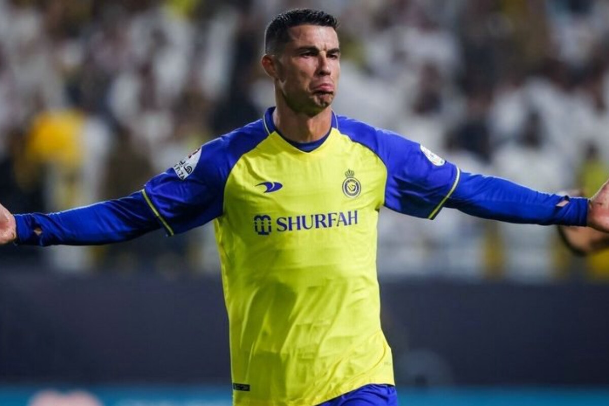 <p>Ronaldo Səudiyyə Ərəbistanı Superkubokunu uduzduqdan sonra mükafatlandırma mərasimindən qaçıb</p>