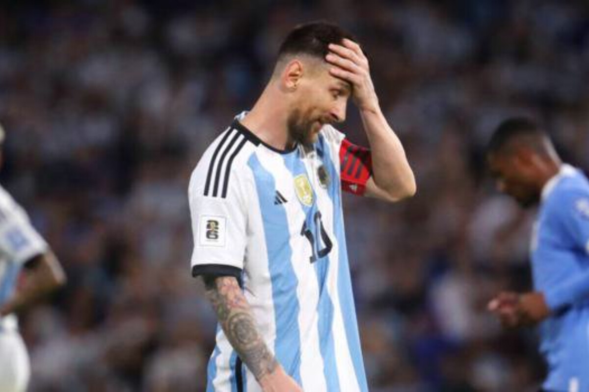 <p>Messi Argentina yığmasının dünya çempionatının seçmə mərhələsi üçün heyətinə daxil edilməyib</p>