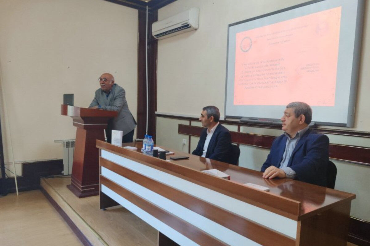 <p>Bakı Dövlət Universitetinin yaşıdı – Filologiya fakültəsi</p>