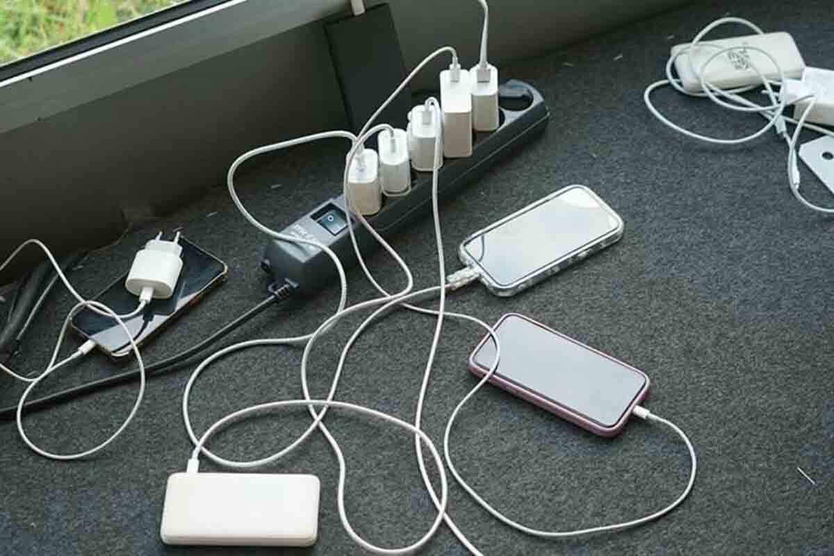 <p>Telefonu 100 faiz doldurmaq lazımdır?</p>