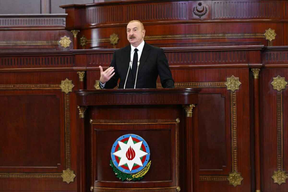 <p>İlham Əliyev Milli Məclisin ilk iclasında çıxış edib- YENLƏNİB</p>