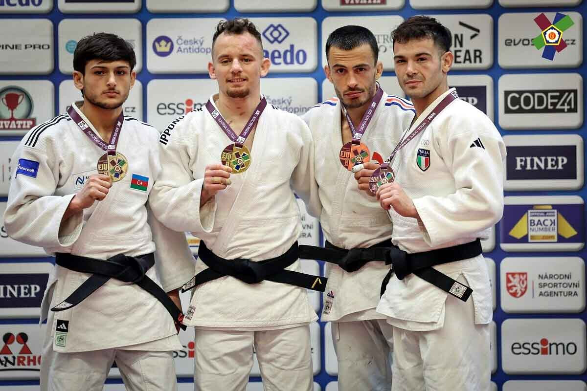 <p>Cüdoçularımız Açıq Avropa Kubokunda 3 medal qazanıblar</p>