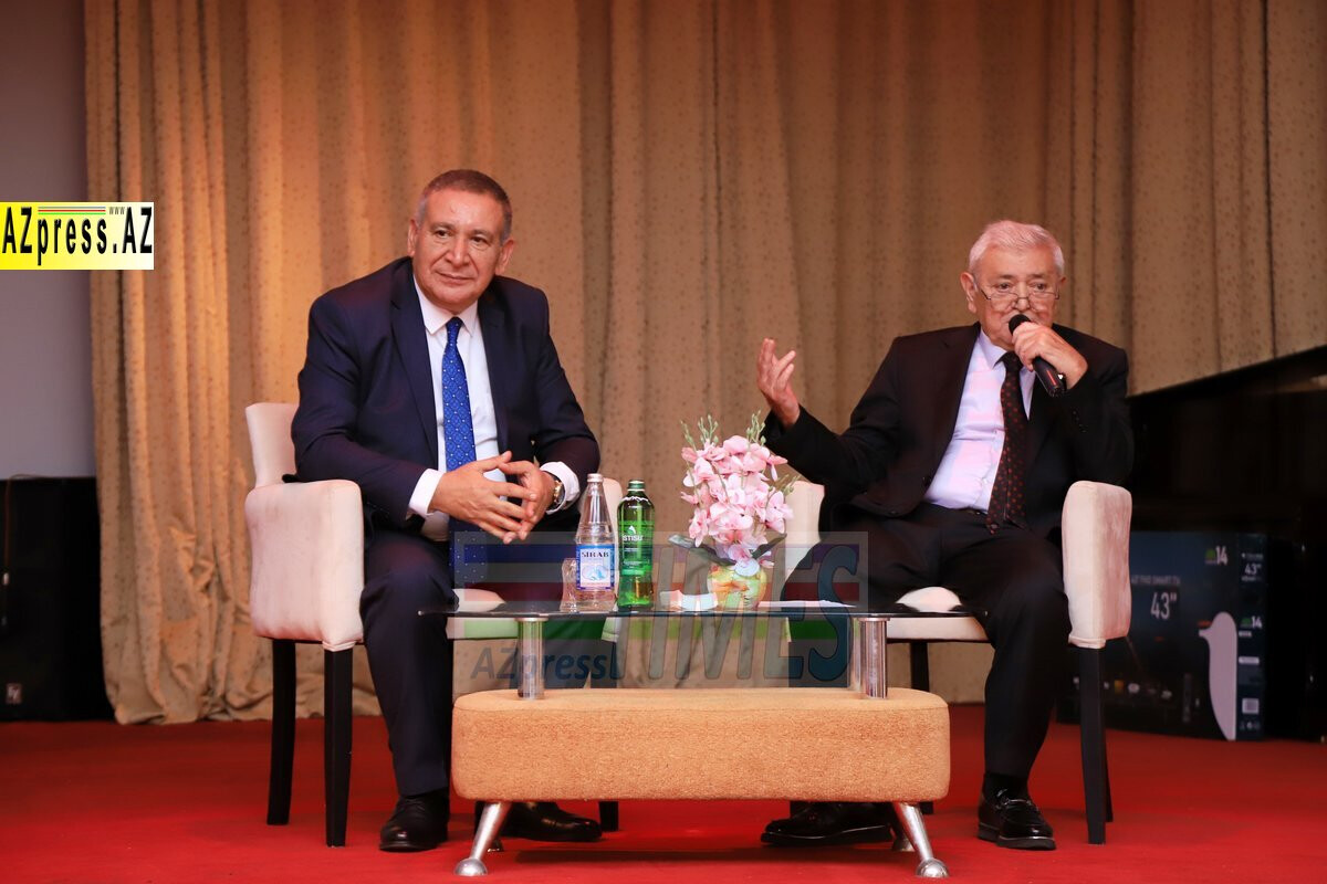 <p>Ağcabədidə Rəşad Məcidin 60 illik yubileyi qeyd olundu</p>