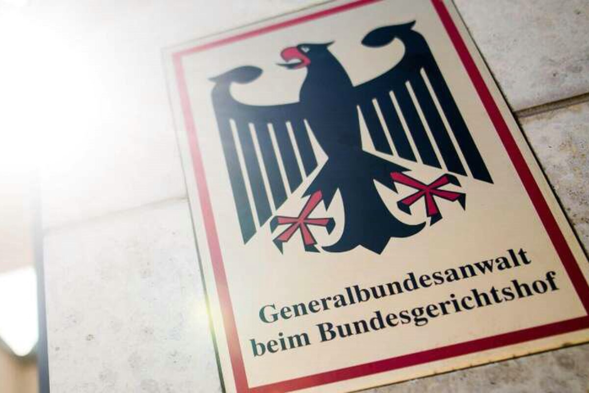 <p>Almaniyada bir rus Bundesver poliqonuna daxil olub</p>
