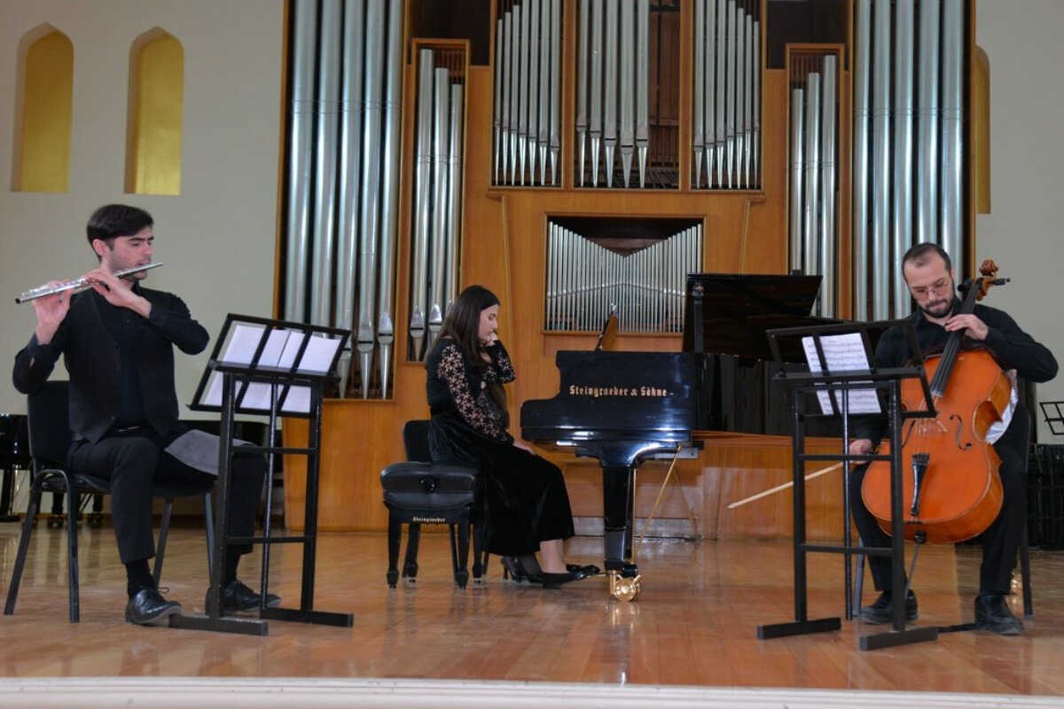 <p>BMA-da növbəti konsert</p>
