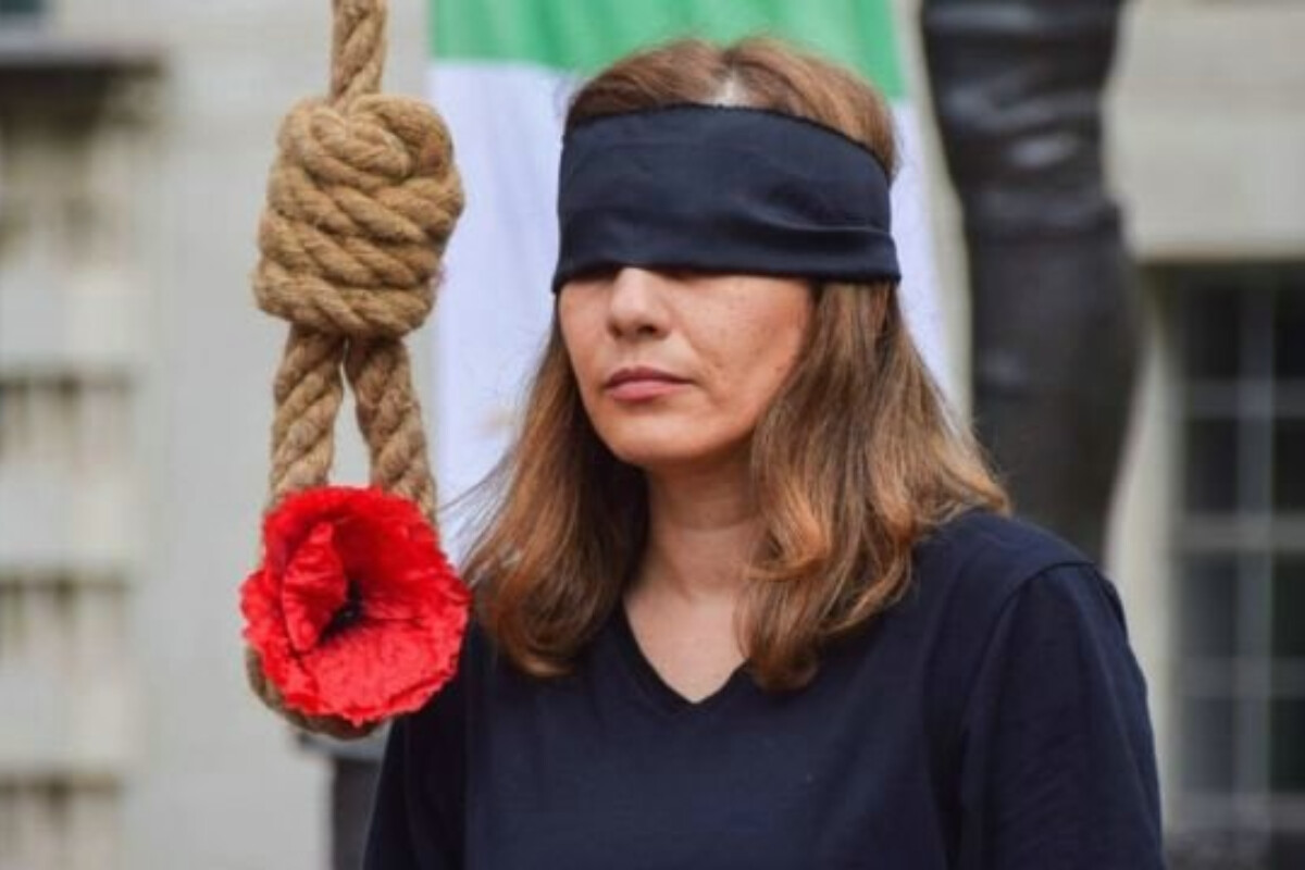 <p>İran əxlaq qanunlarını pozan qadınlar üçün ölüm cəzası tətbiq edir</p>