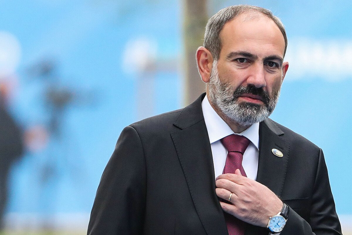 <p>Paşinyan təyyarə qəzası ilə bağlı başsağlığı VERDİ</p>