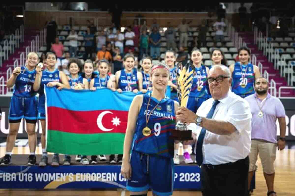 <p>Qadın basketbol millimiz son matçına çıxacaq</p>