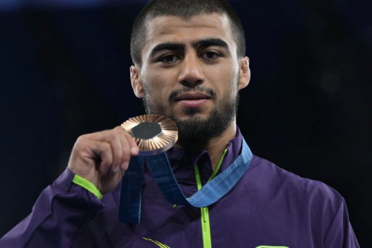 <p>Həsrət Cəfərov olimpiya medalının keyfiyyətindən şikayətlənib</p>