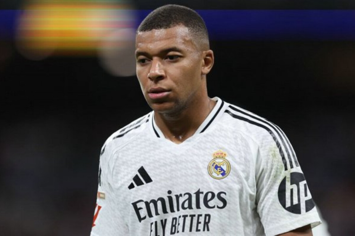 <p>Mbappe Benzemanın uğurunu təkrarlayır</p>