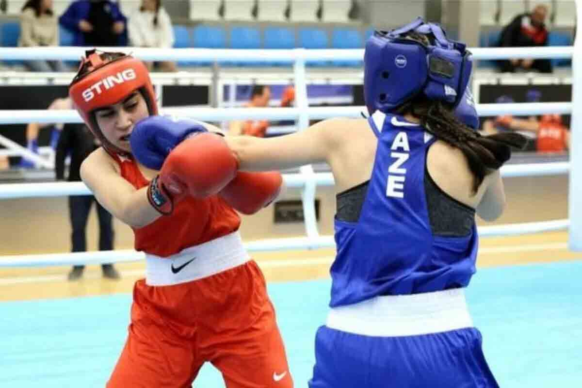 <p>Qadın boksçularımız Belqraddan medalla dönüblər</p>