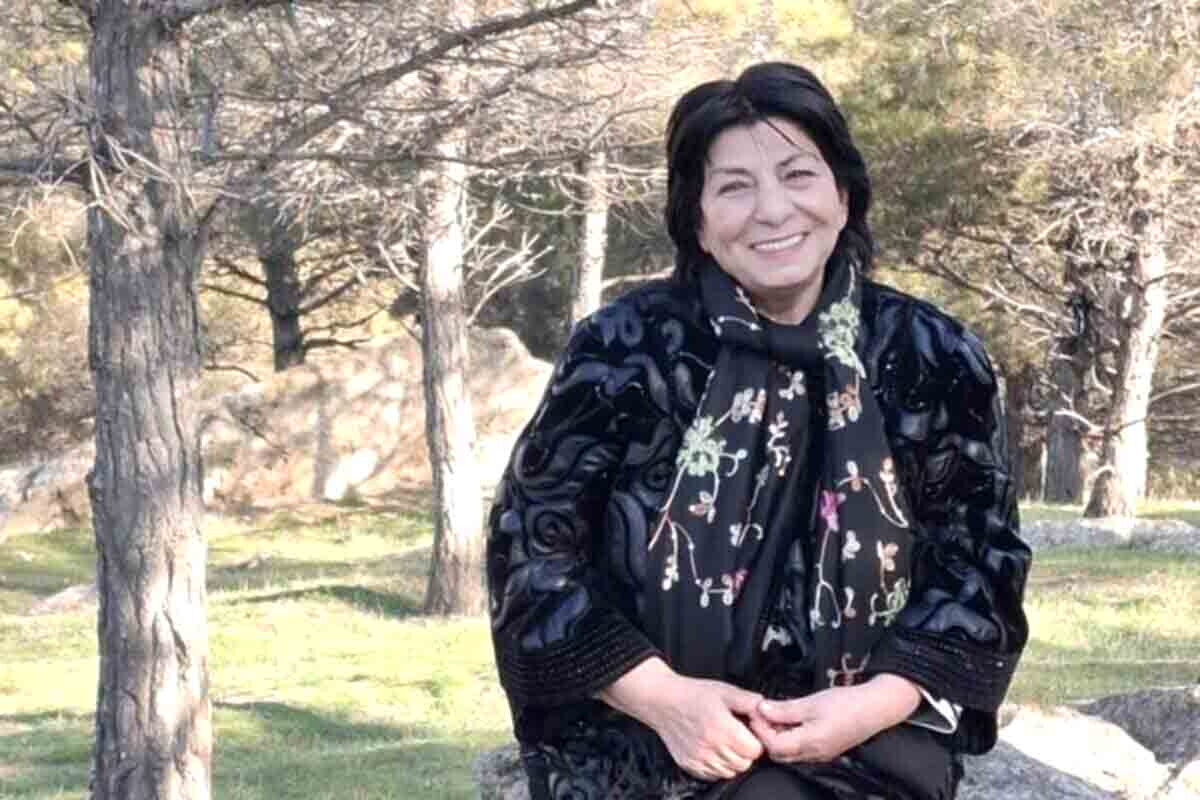 <p>Fəridə Ləman: SÖZ HEYKƏLİ</p>
