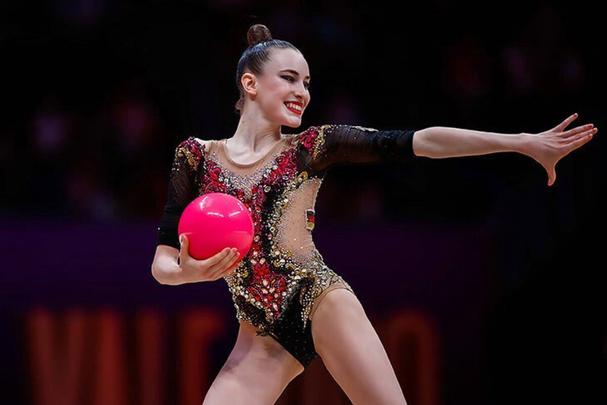 <p>Azərbaycan evdə "Bədii gimnastika üzrə Dünya Kuboku" üçün siyahı açıqlayıb</p>