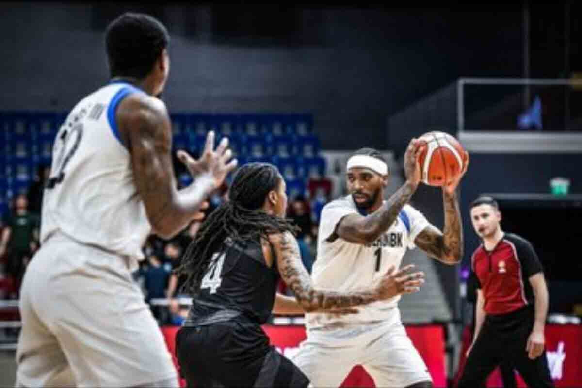 <p>"Neftçi" ABL-in finalında "Sabah"a rəqib olub</p>