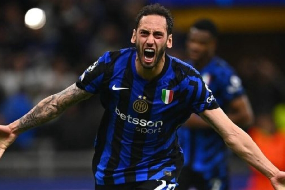 <p>UEFA Çempionlar Liqasının 2024/2025 mövsümünün ilk finalçısı müəyyənləşib</p>